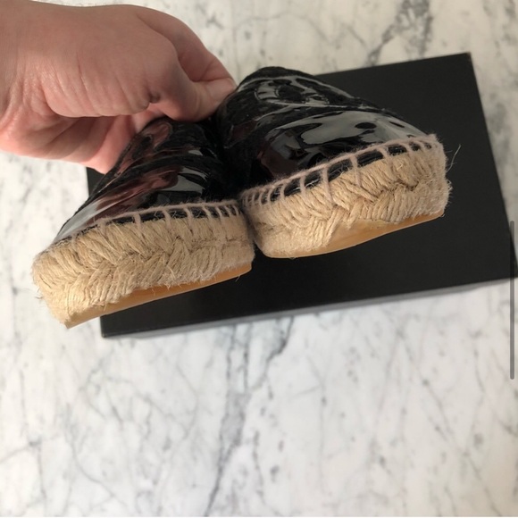 Chanel black eyelet patent CC logo espadrilles - Picture 3 of 7